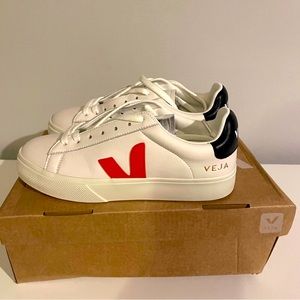 Veja Volley Nautico Women's Sneakers White